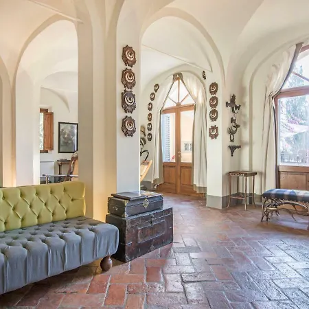 Locazione Turistica Il Castello Willa *